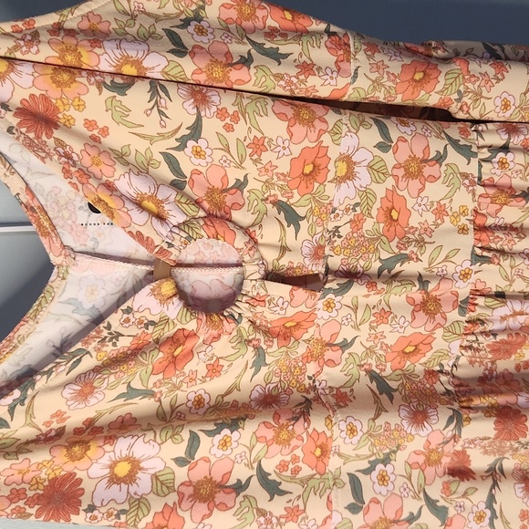 SO O-Ring Jumpsuit 🫶 - Picture 4 of 7